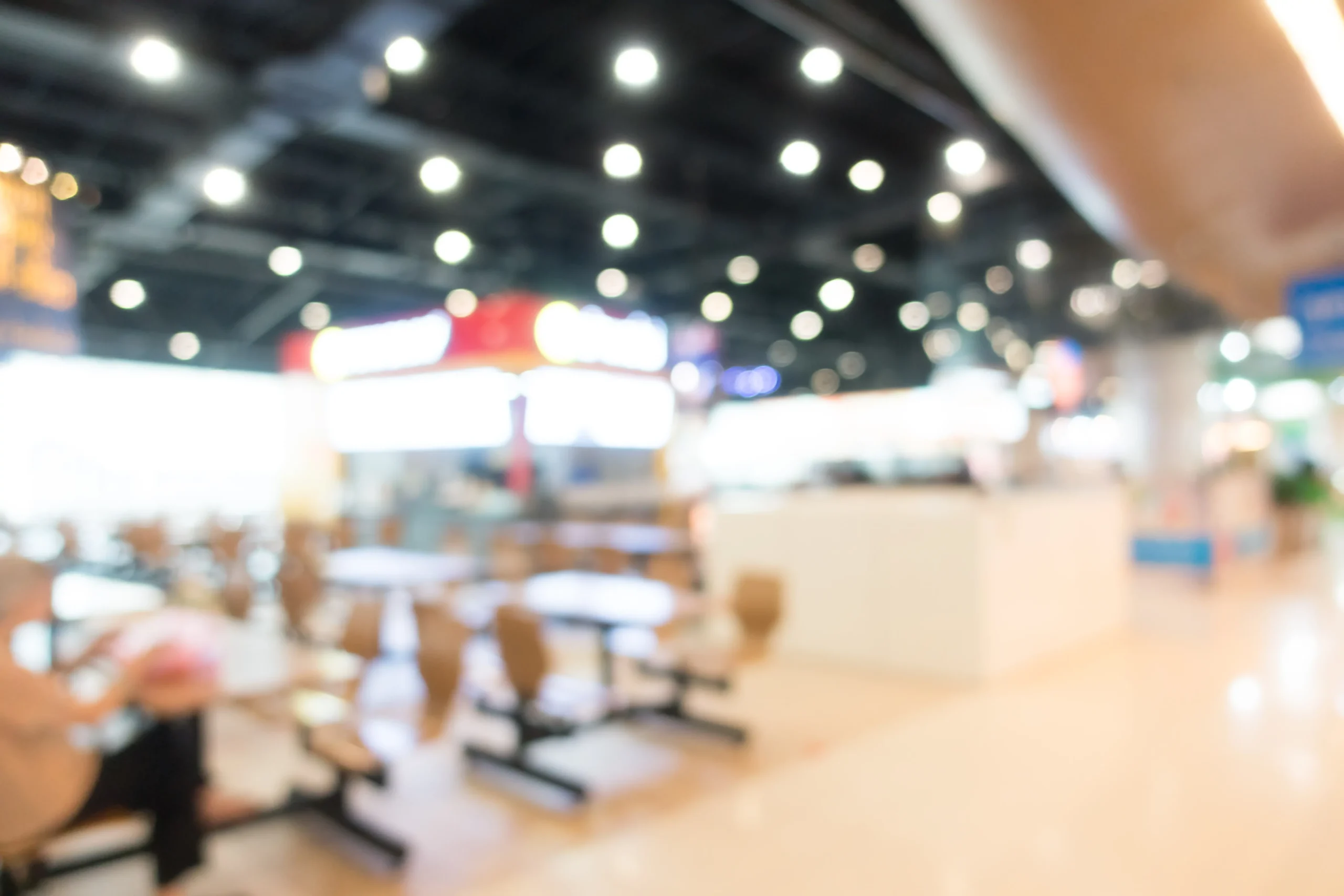 abstract-blur-shopping-mall